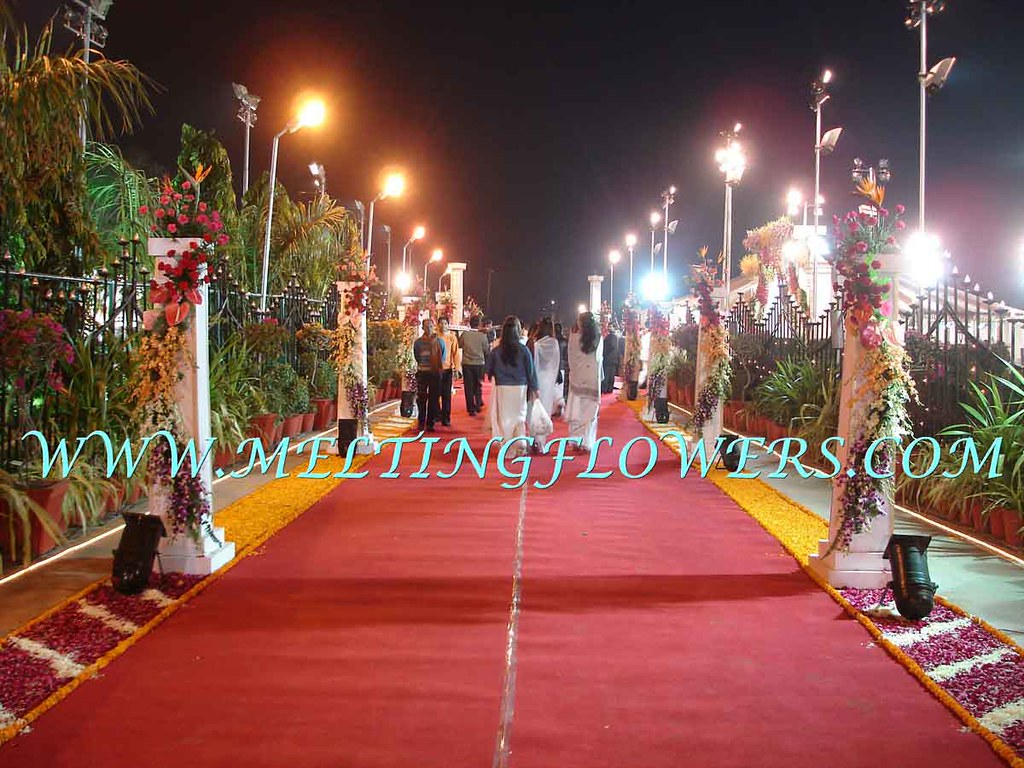 best florist bangalore Melting Flowers is one of the Fines… Flickr