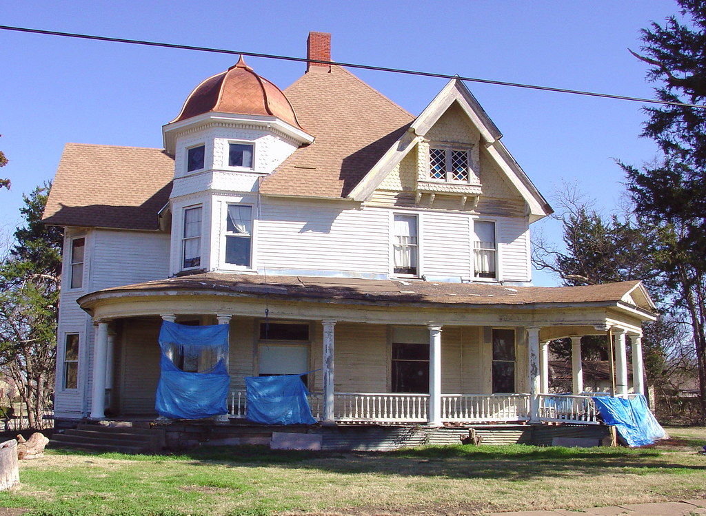 Honey Grove TX Barber Queen Anne This generous size… Flickr