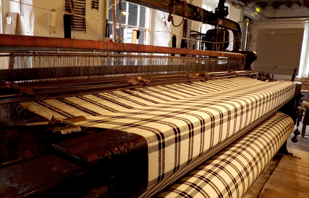 A working woolen mill in Drefach Felindre, at Amgueddfa W… Flickr