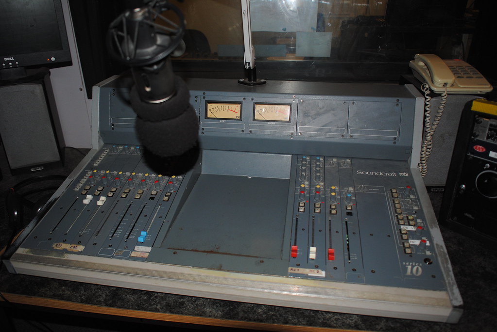 Soundcraft / MBI Series 10 From the former ICR studio 2. S… Flickr