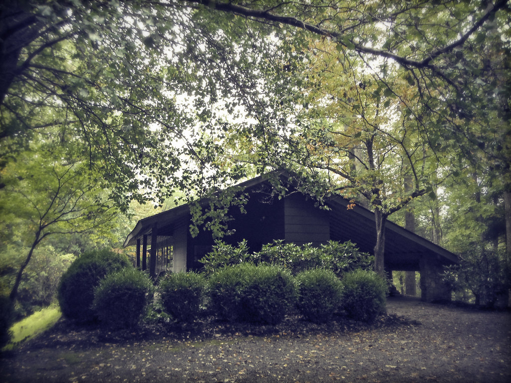 Buckhorn Inn House we stayed in. Photo by Jonmikel JM & K2 Flickr