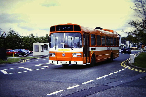 Cardiff Bus 217 JBO 347N. Heath Hospital, Cardiff. 05/89