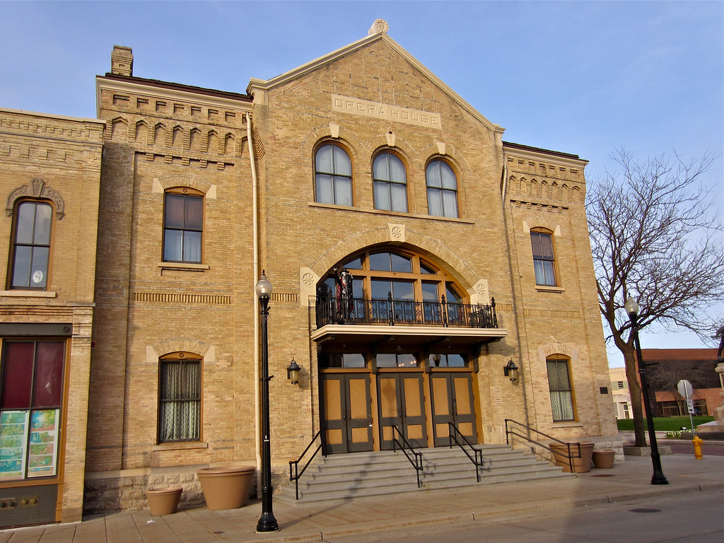Opera House, Oshkosh, WI The Grand Opera House,100 High Av… Flickr