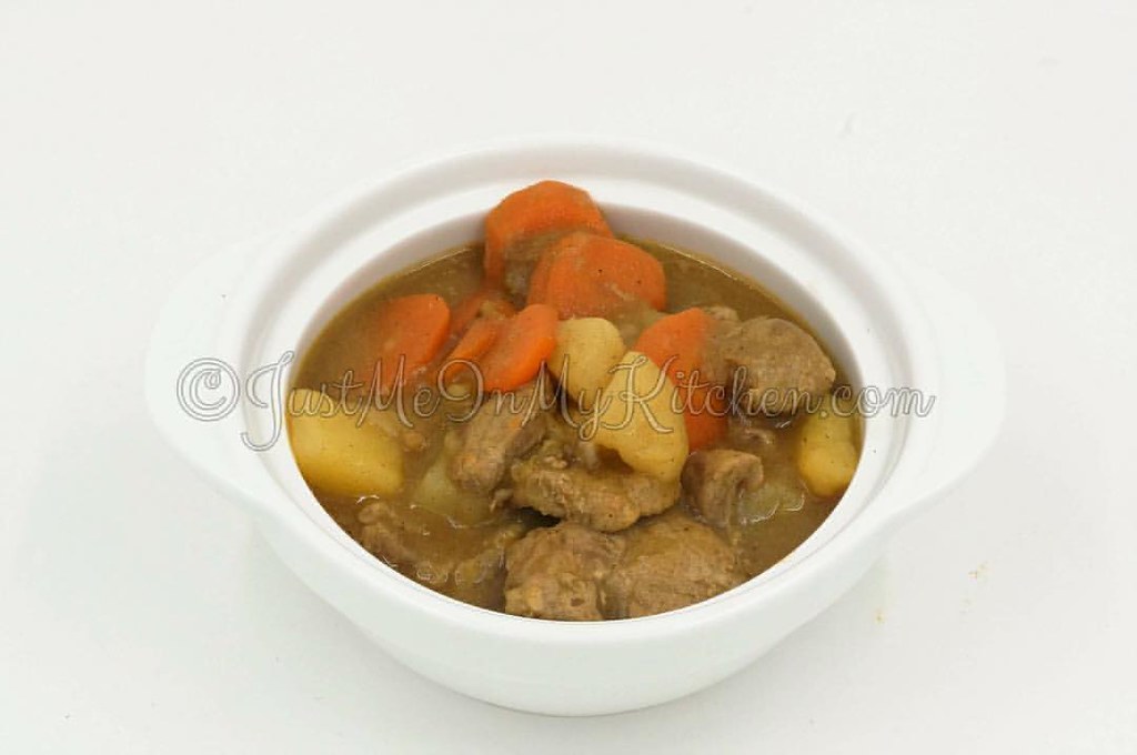 Japanese pork tenderloin curry with carrots and potatoes. … Flickr