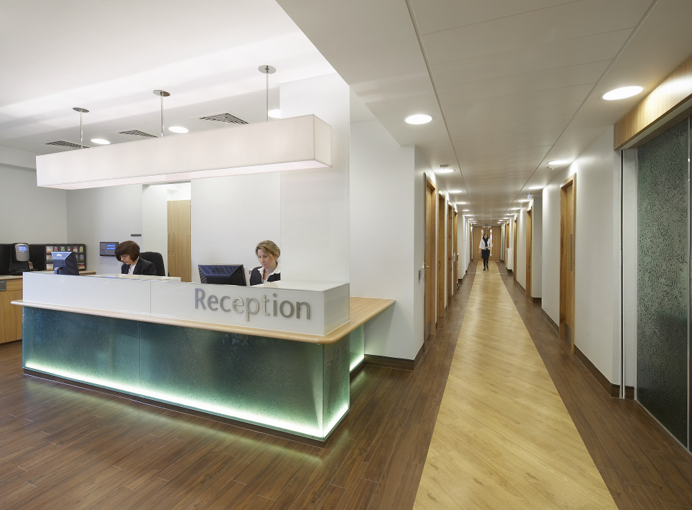 Allura Wood Centro Medico The London Clinic (Londres, UK) a photo on Flickriver