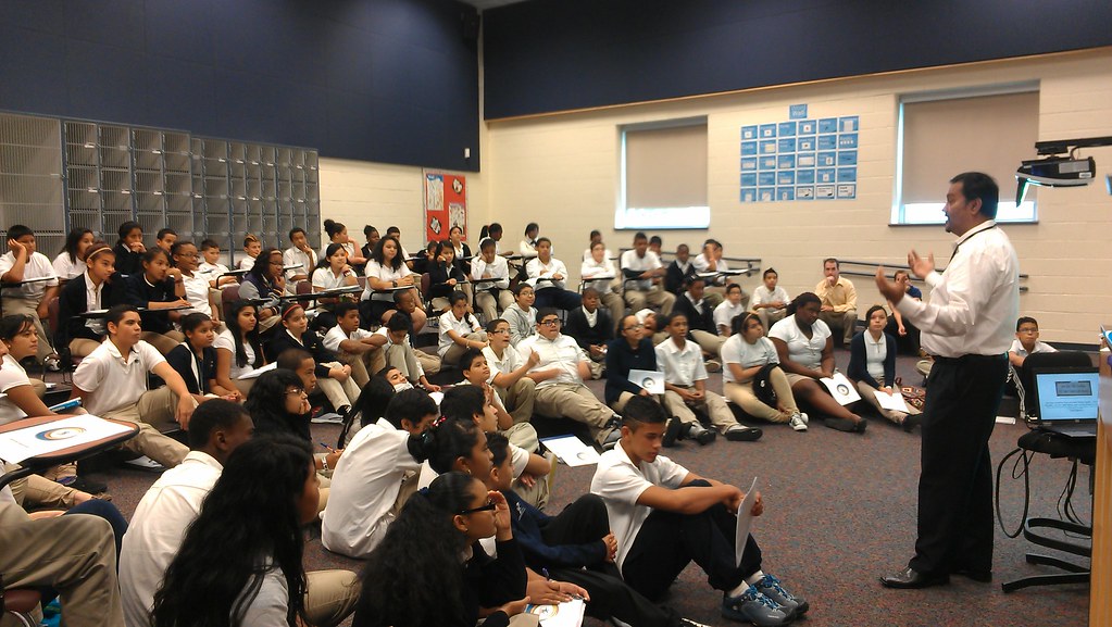 Juan Pablo Duarte School, Elizabeth, NJ 10/04/12 Ashrad … Flickr