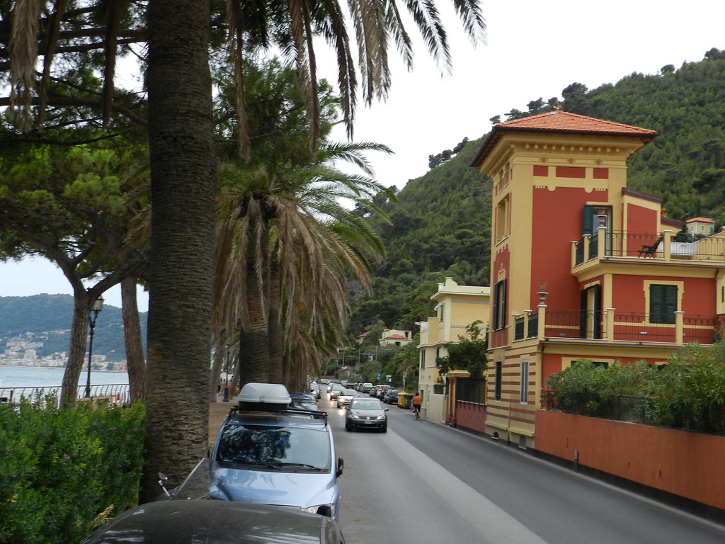 DSCN0332 Rocco Real Estate 3 Flickr