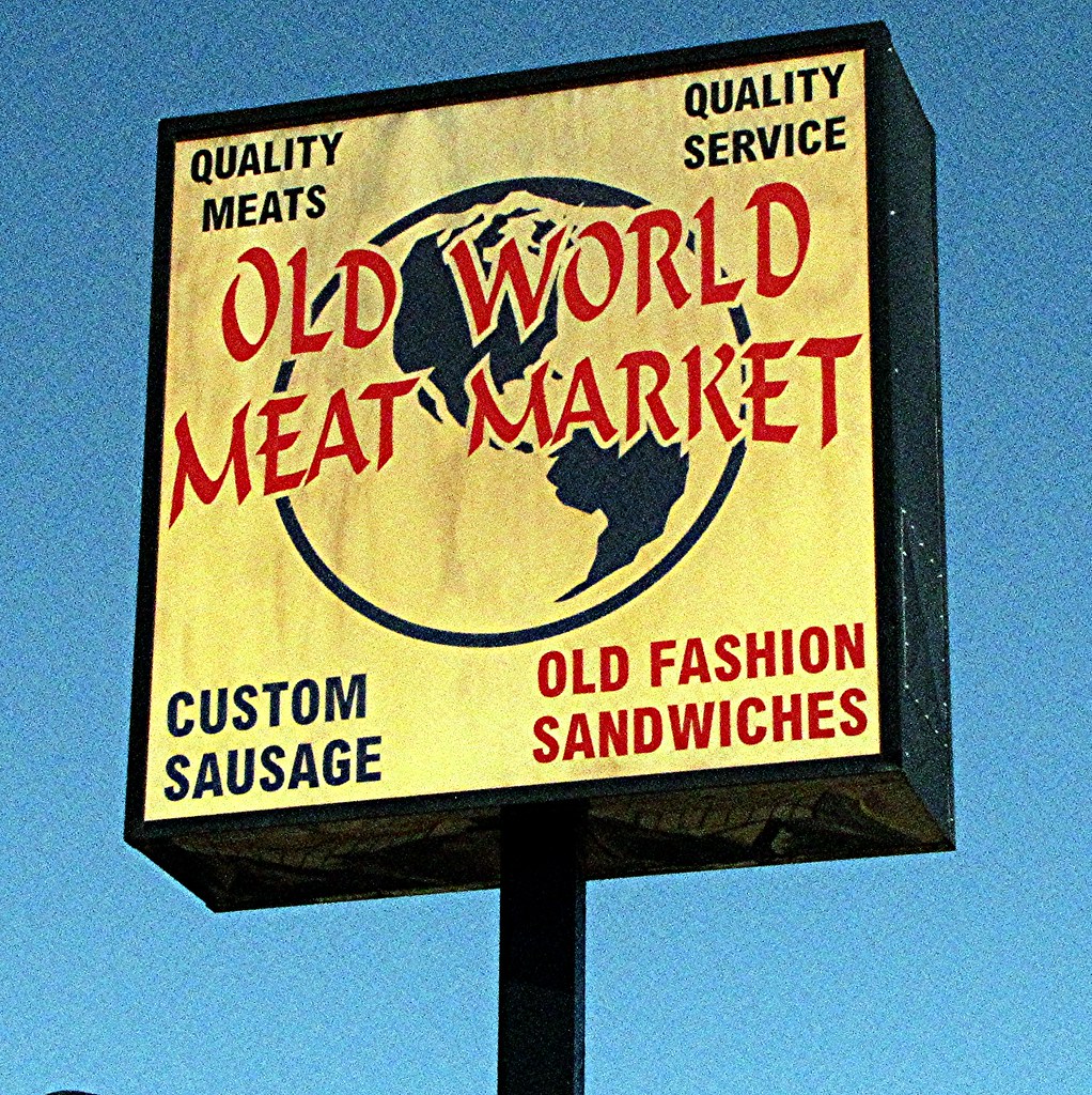 SX10IMG_11371 Whitesboro, TX—AUG 19, 2012 Old World Meat … Don