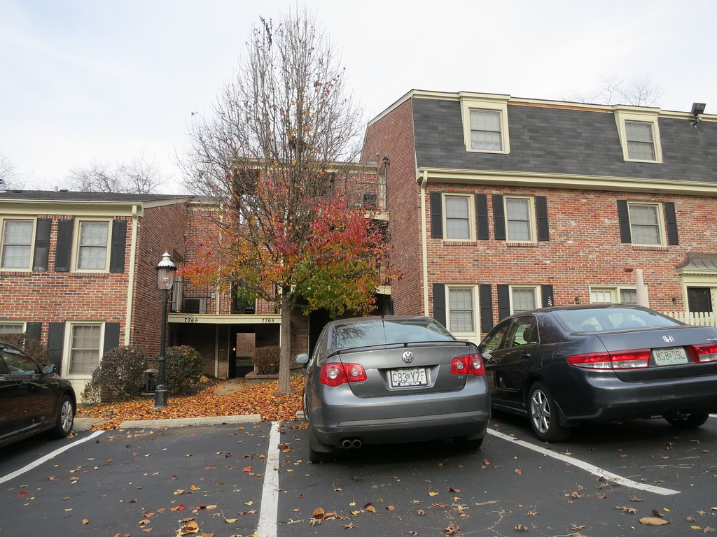 Apartments in Shrewsbury, MO (10) Paul Sableman Flickr