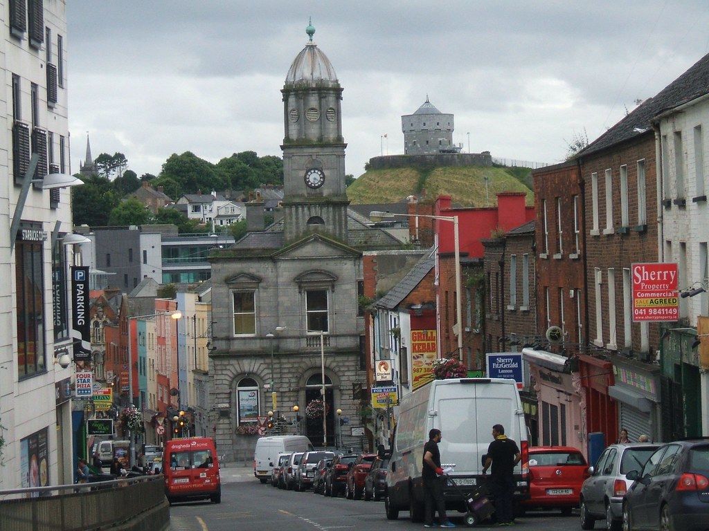 Drogheda looking down Peter Street (31 August 2016) Flickr