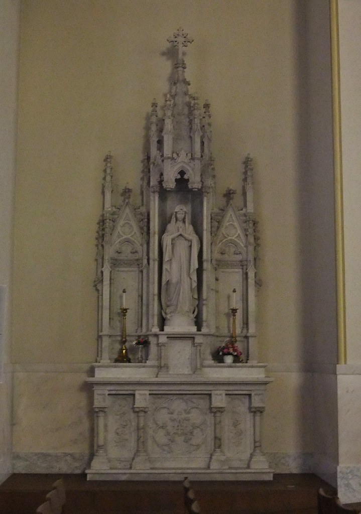 St. Raphael Catholic Church, Springfield, OH catholicsanctuaries Flickr