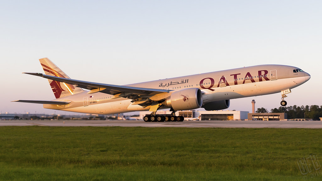 A7BBGQatar777200LRIAH20160903 Qatar 714 rotating o… Flickr