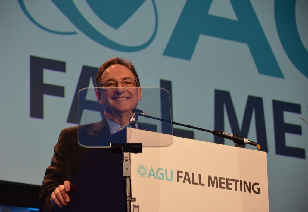 Ira Flatow of NPR's Science Friday answering questions at … Flickr