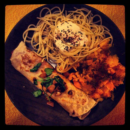 Butternut squash and Alfredo pasta with bay leaves, and a … Flickr