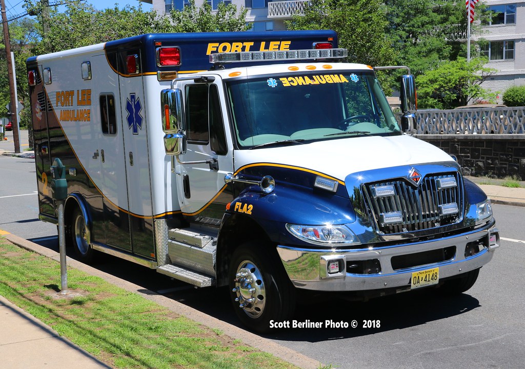 FORT LEE, NJ EMS AMBULANCE 2 Scott Berliner Flickr