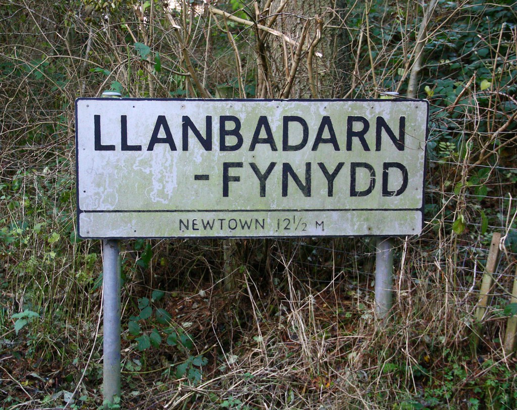 PreWorboys Nameboard Llanbadarn Fynydd PreWorboys Name… Flickr