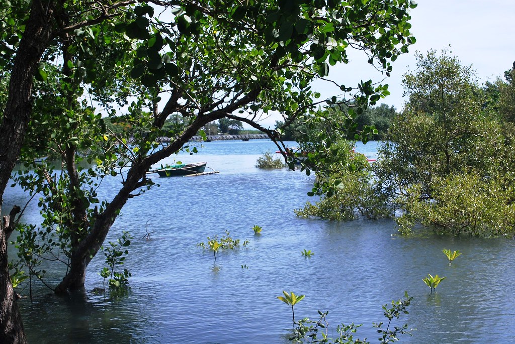 Bongabong River, Oriental Mindoro Penduko Flickr