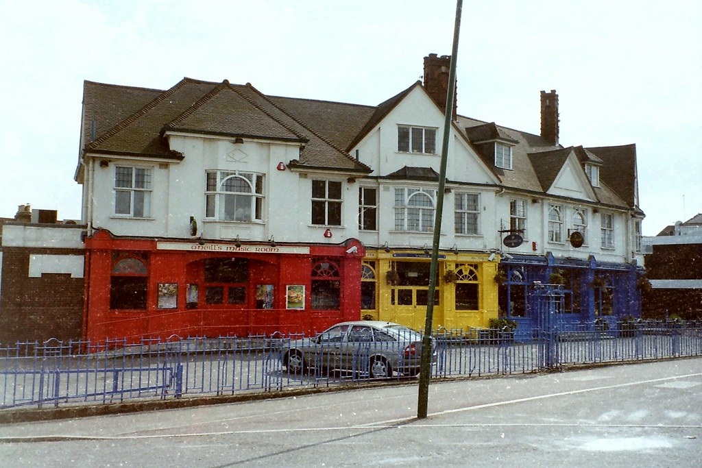 Leytonstone 2000 19 July 2000 The arrival of Tesco. Tim Brown Flickr