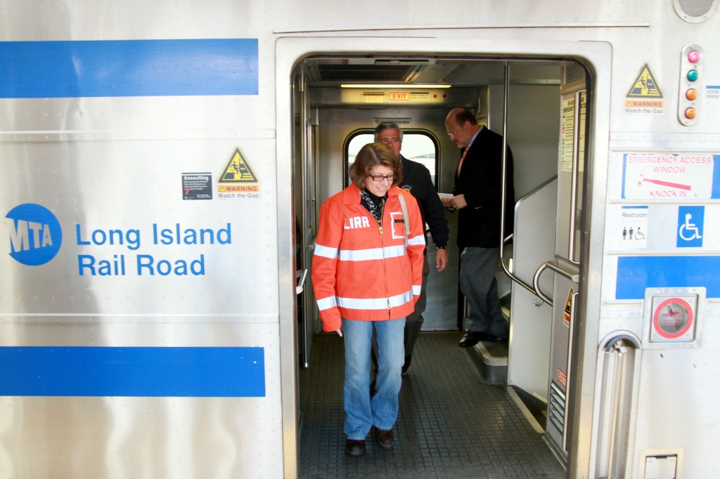 IMG_4687 On November 14, 2012, MTA Long Island Rail Road r… Flickr