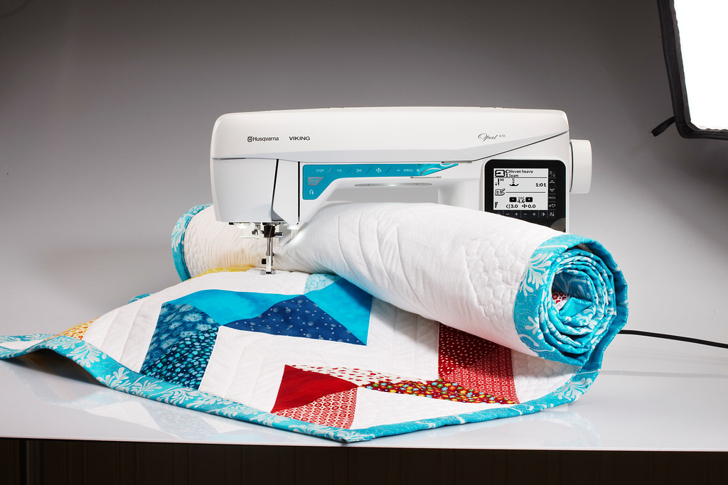 OPAL™ 670 Sewing Machine Great Sewing Space Husqvarna Viking Flickr