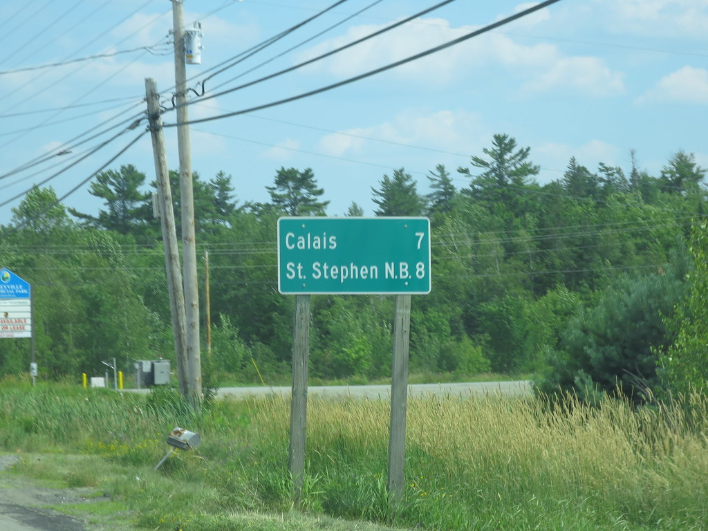 Maine Mileage Sign Baileyville, Maine samn8r14 Flickr