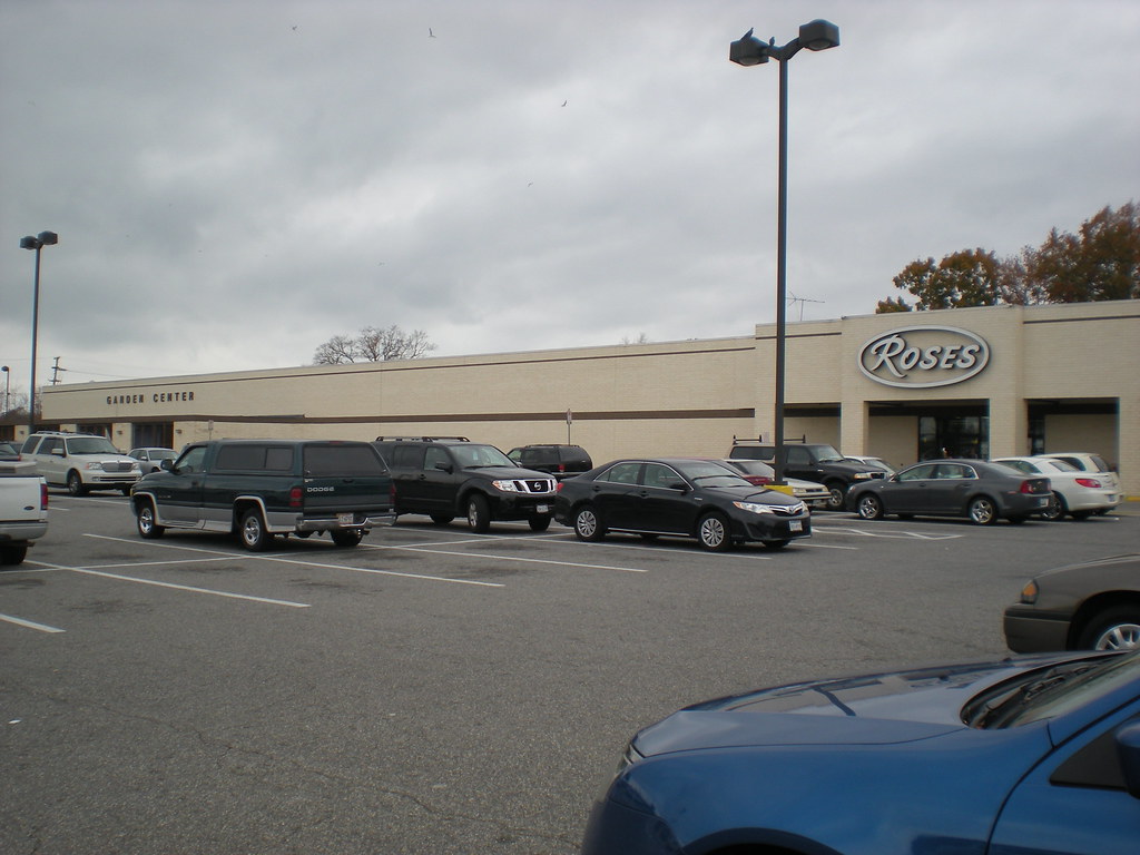 Roses Roses 376 (54,165 square feet) 605 Newmarket Drive … Flickr