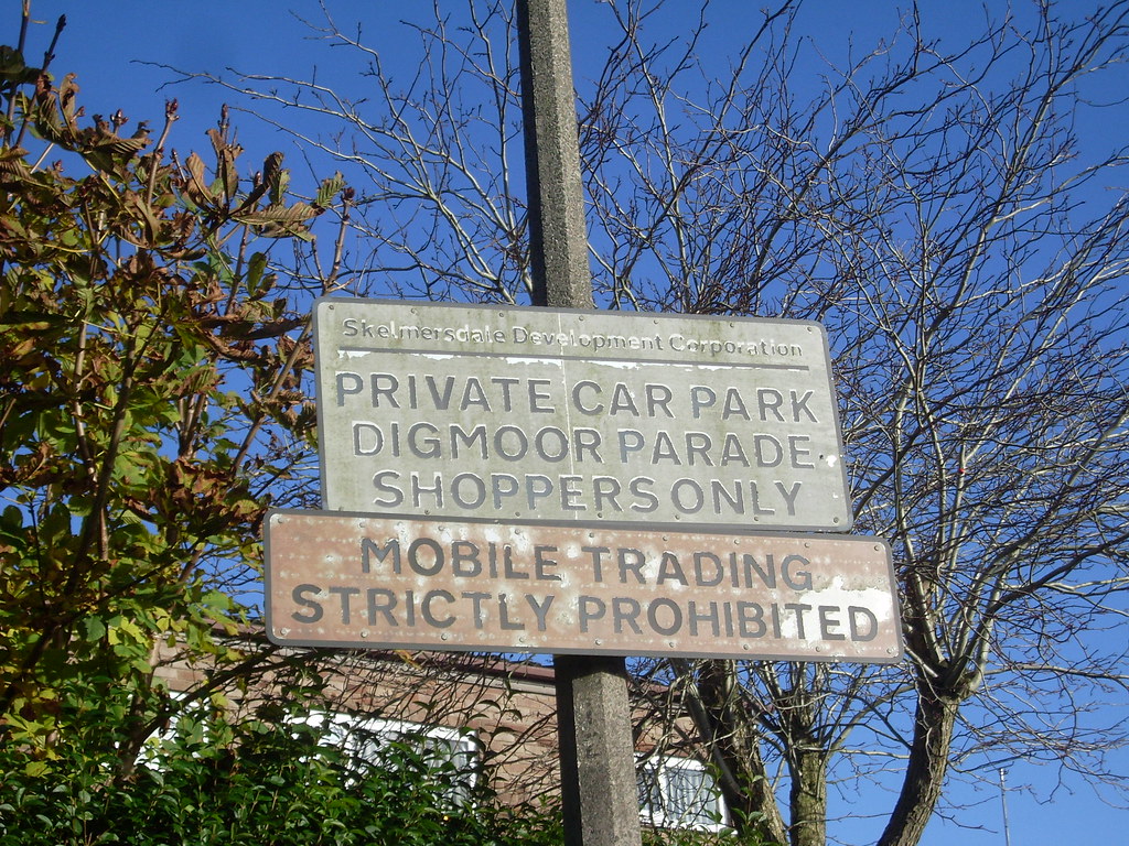 Skelmersdale New Town Digmoor Parade A 40 year old survi… Flickr