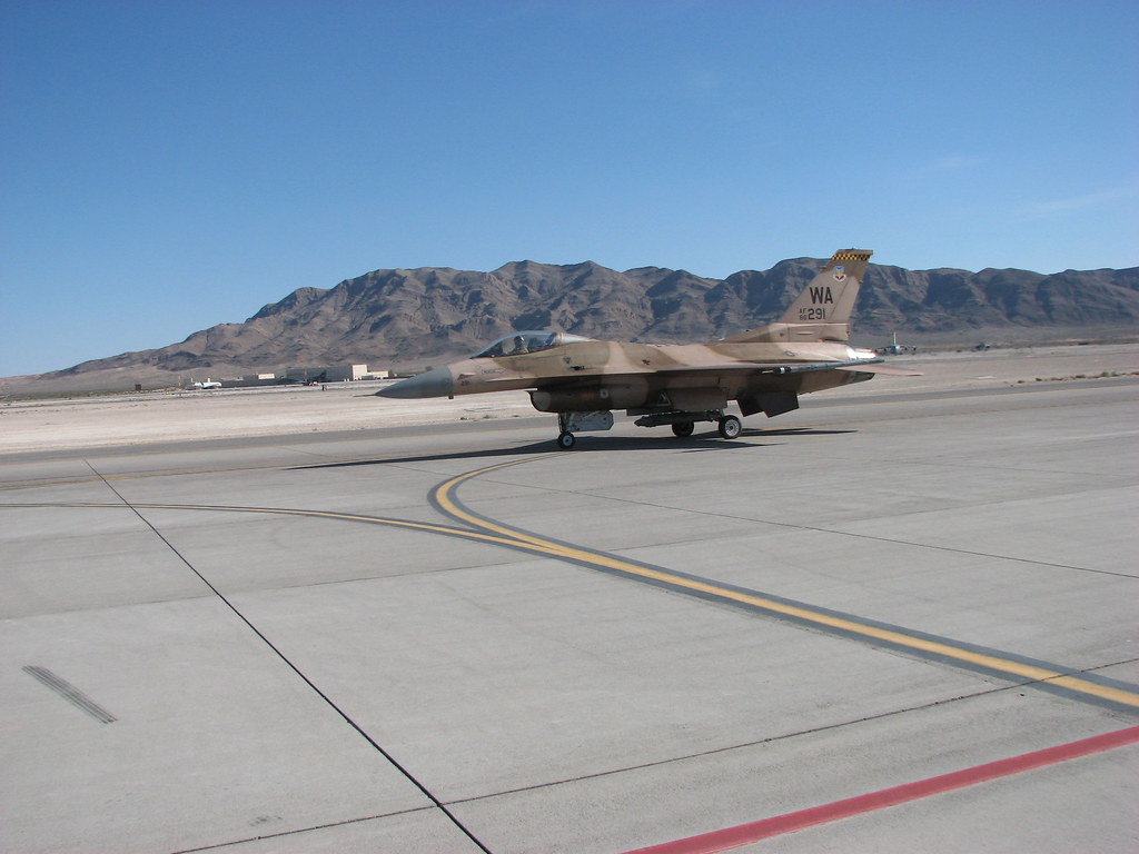 Las Vegas Air Show Aviation Nation, an annual event held a… Flickr