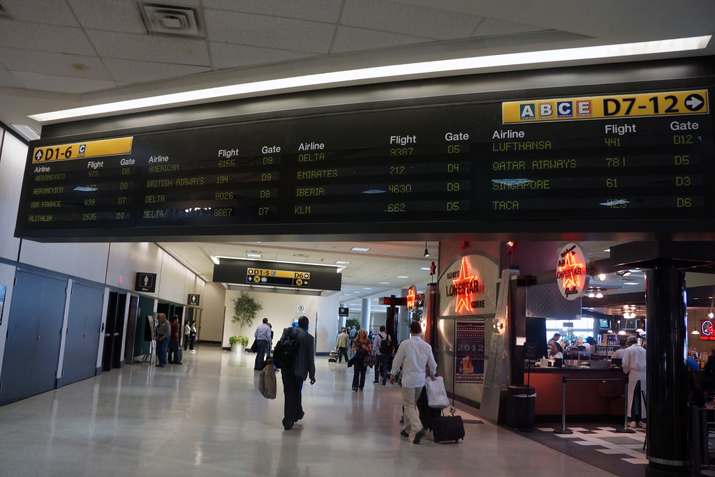 IAH TERMINAL D CONCOURSE4 powered by