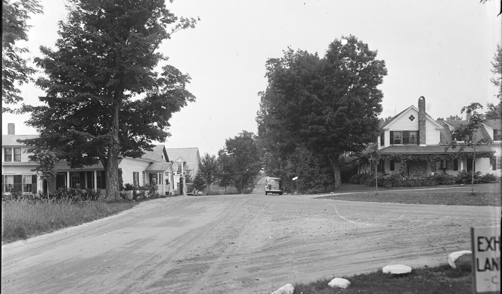 Tree Lined Road with Auto GB2711 Peru, VT, 1915 General S… Flickr
