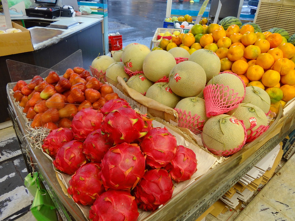 台湾果物：Taiwanese fruits ドラゴンフルーツが禍々しい。 tenorikozo Flickr