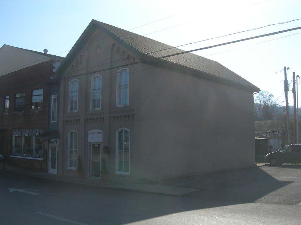 The Moyers Building Booneville, Kentucky Constructed in 18… Flickr