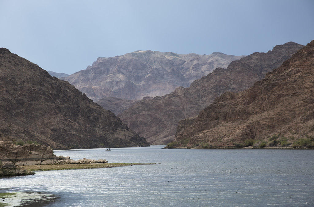 Willow Beach On the Colorado River, a few miles below Hoov… Flickr