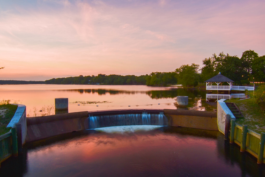 Manahawkin Lake Sunset seanbeebe_photo Flickr