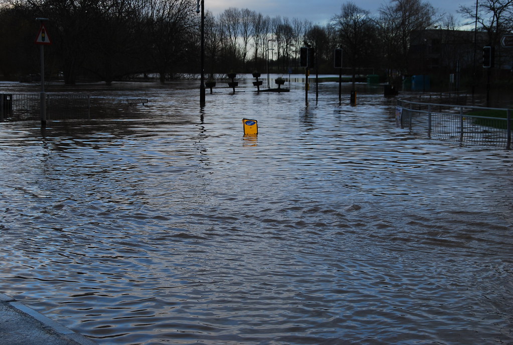 DSC_4897 Flooding in Polesworth village, North Warwickshir… Juliet
