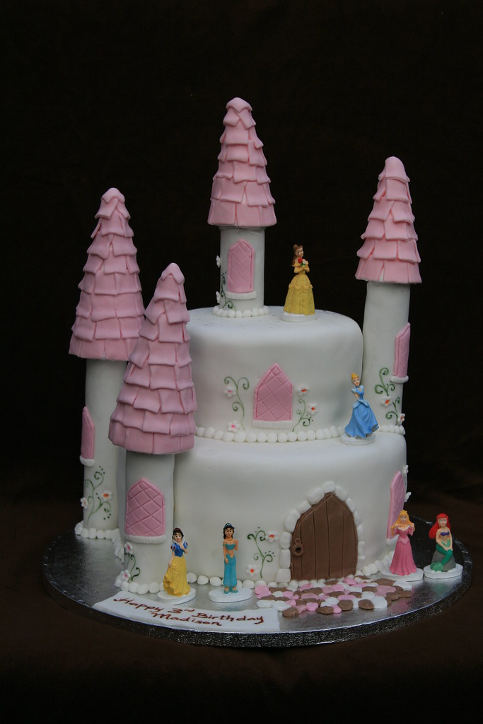 Disney princess castle cake Eldriva Flickr