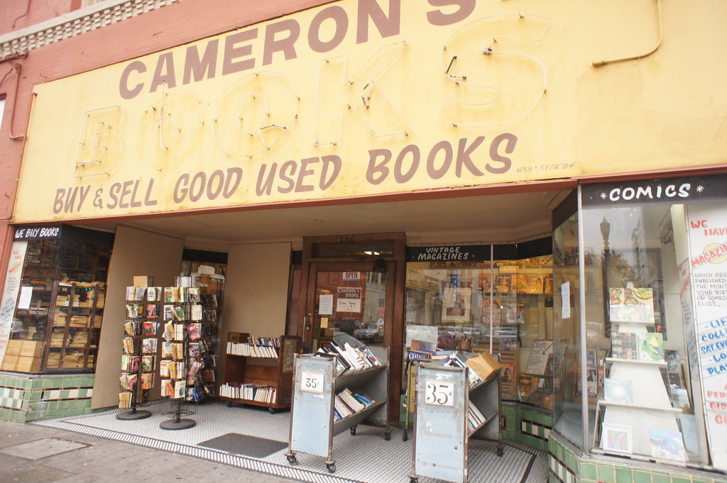 Cameron's used books in portland Davide Costanzo Flickr
