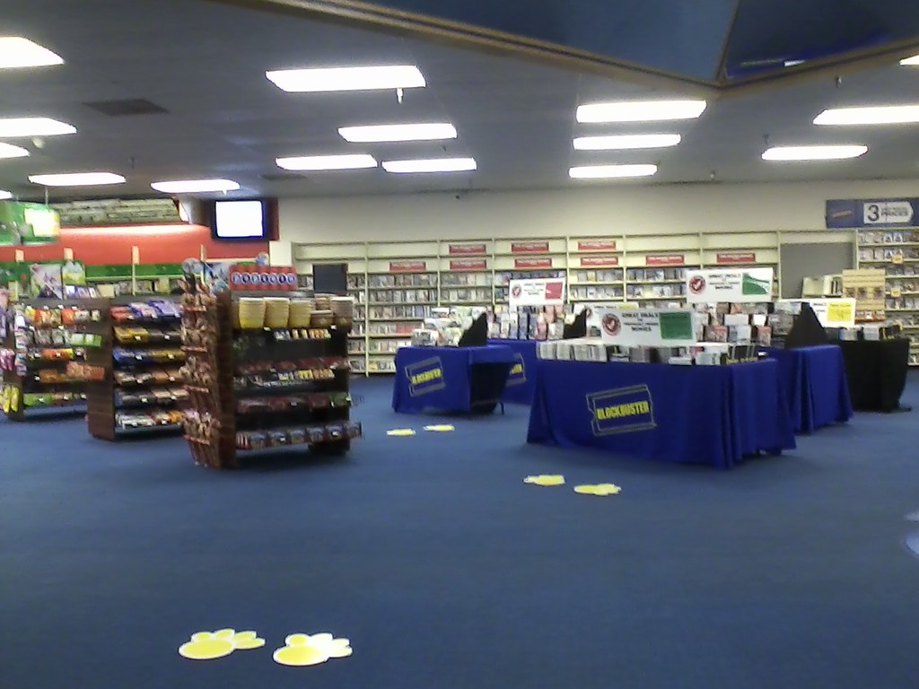 Blockbuster interior Blockbuster (8,333 square feet) 4035 … Flickr