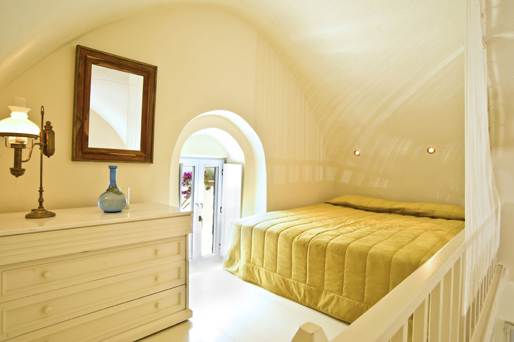 Enigma apartments and suites Santorini, Greece www.enigmas… Flickr