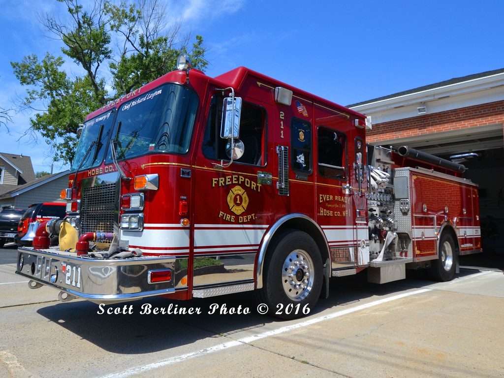 FREEPORT, NY FIRE DEPARTMENT ENGINE 211 Scott Berliner Flickr