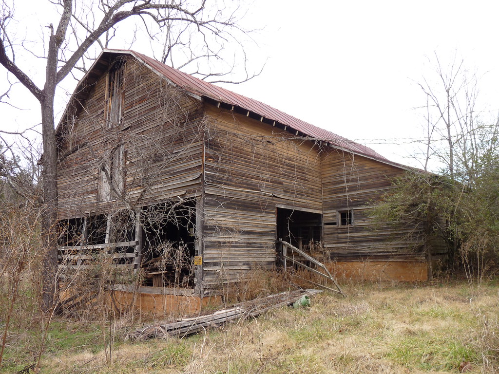 barn at Rosedale Farm, Lynchburg, Virginia Kipp Teague Flickr