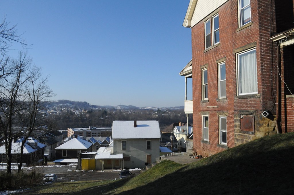 Elevation of Grafton Rd, WV, USA Topographic Map