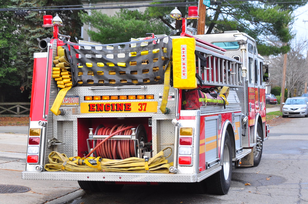 Philadelphia Fire Department Engine 37 | 1995 KME 950053 Ex-… | Flickr