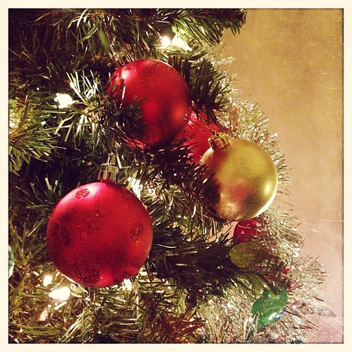 143 / 365 baubles on the tree the lovely christmas tree … Flickr
