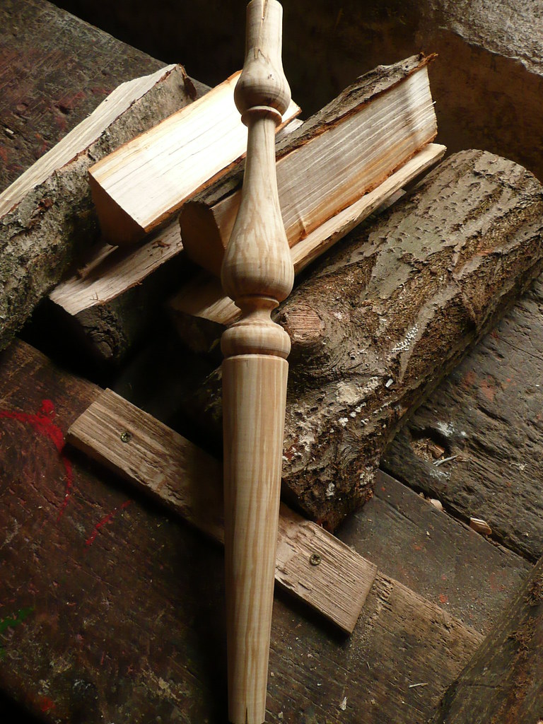 windsor chair leg Practise baluster chair leg turned on po… Flickr