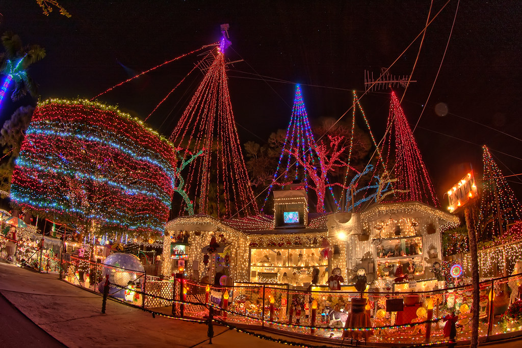 Christmas House in St Petersburg Christmas House in St Pet… Flickr