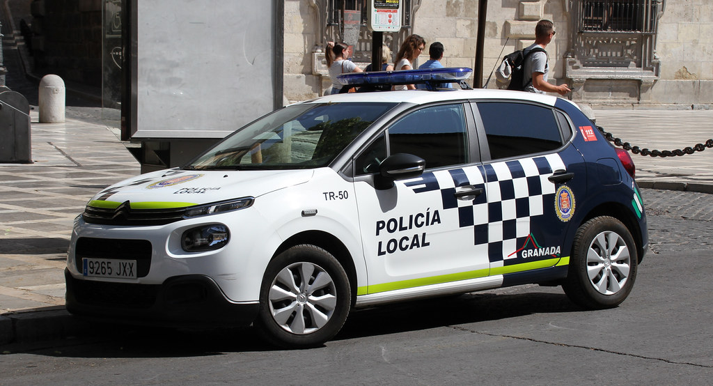 Granada Police Car Tony Hisgett Flickr