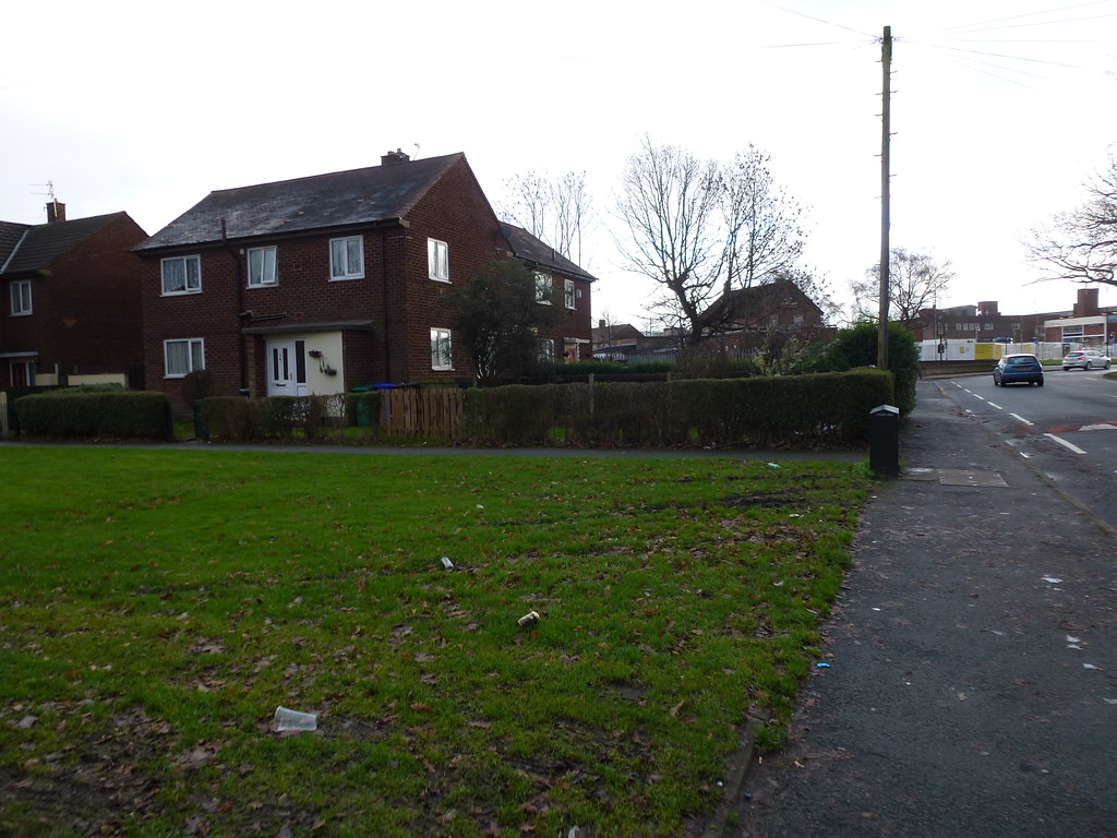 Gladeside Road, Wythenshawe (2/2) Mikey Flickr
