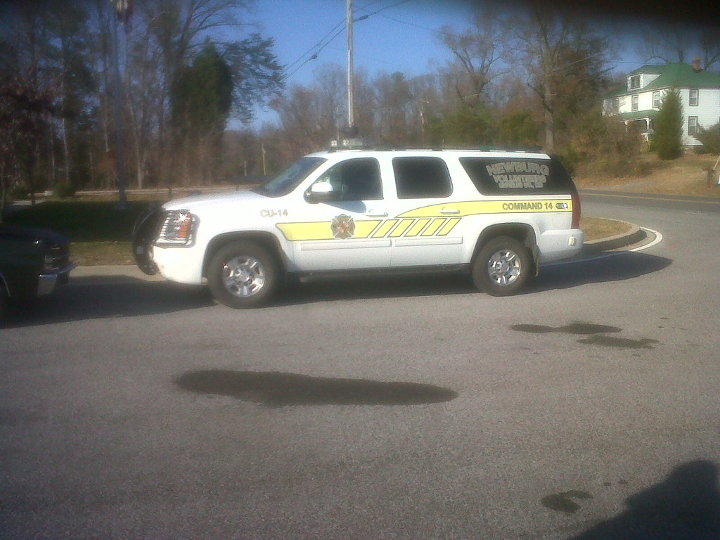 Newburg Volunteer Fire Department Command 14 Filling in fo… Flickr