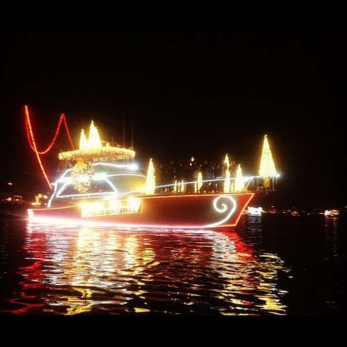 Santa Barbara Christmas Boatparade 2023 It's that time a year again. ⛵ huntingtonharbour Boatpar… Flickr